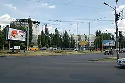 Площадь летом