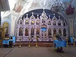 Фаянсовый иконостас церкви