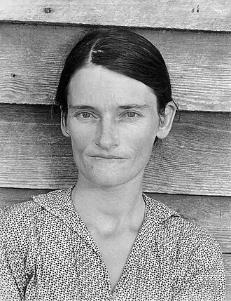 Уокер Эванс, «Алли Мэй Берроуз, жена сеятеля хлопка», Hale County, Alabama, c. 1935-1936, фото