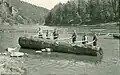 Сплавщики леса на реке Мана. Малый Унгут, Красноярский край, 1950-е годы.