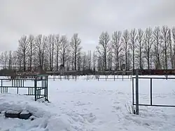 Место, где находился манеж с церковью Святых Апостолов Петра и Павла