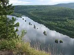 Вид на Вишеру со скалы Ветлан