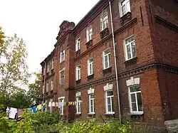 Жилой дом для 6 семей старших офицеров