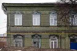 Жилой дом от винзавода. В этом доме с декабря 1917 года был организован и помещался до июля 1918 года Бирский уездный революционный комитет