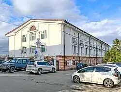 Здание Магаданского дворца спорта