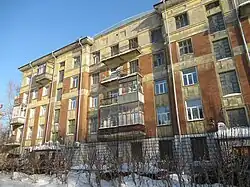 Жилой дом для служащих банка