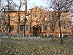 Флигель офицерский