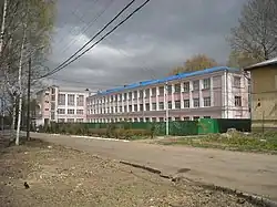 Здание, где в 1932-1936 гг. в речном техникуме учился партийный и государственный деятель Ю.В. Андропов