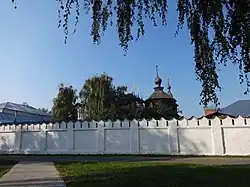 Стены и башни