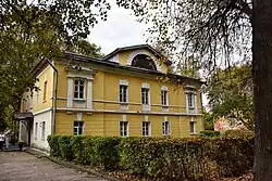 Южный дом для приезжих