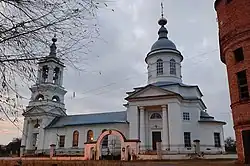 Церковь Троицы Живоначальной с интерьером