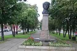 Памятный знак в честь Е.М. Мамонтова