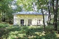 Западная кордегардия у западных ворот