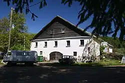 Каретно-конюшенный дом